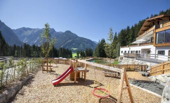 Inviting Chalet in Neukirchen Near Wildkogel Ski Arena