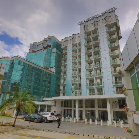 De Leopol Hotel