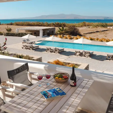 Archon Seaside Retreat Отели рядом с достопримечательностью «Пляж Пиргаки»
