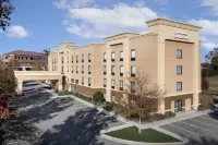 햄프턴 인 & 스위트 로렐 Ellisville Village 주변 호텔