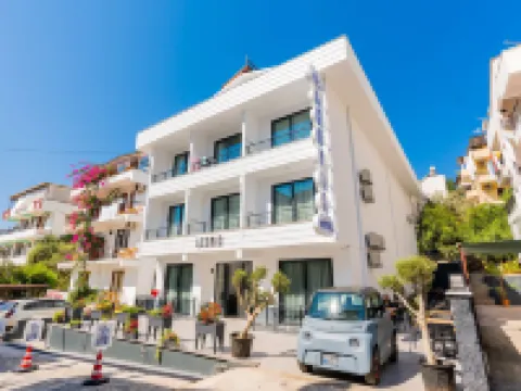 โรงแรมลีออนิส คาช โรงแรมใกล้กาส