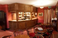 Burton Court - bar