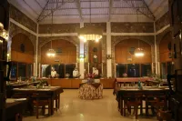Mogli Jungle Resorts Bandhavgarh Hotel a Rakhi Amodar