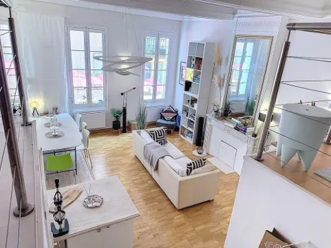 "DesignLoftSophia" vacation apartment in the historic old town of Grasse