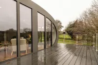 Unique 1 Bedroom Eco-Retreat in Old Chalford! Hotels in West Oxfordshire