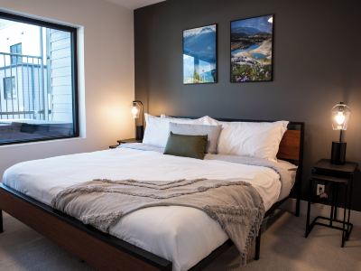 Birdies and Bears by Revelstoke Vacations