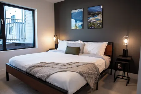 Birdies and Bears by Revelstoke Vacations