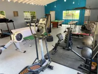 Point Salines Hotel - gimnasio