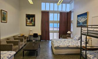 Kverna Guesthouse