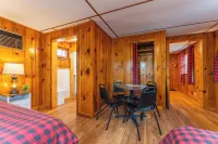 Vacation UniquEly cottage #3