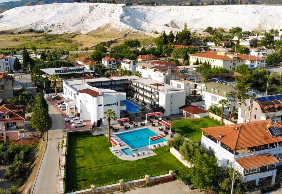 hotel overview picture
