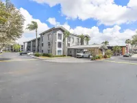 La Quinta Inn by Wyndham Miami Airport North Hotels in Miami-Dade County