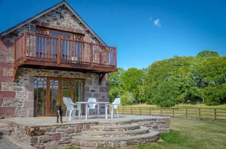 Castleview @ Newton Steading Farm Отели в г. Кирримьюир