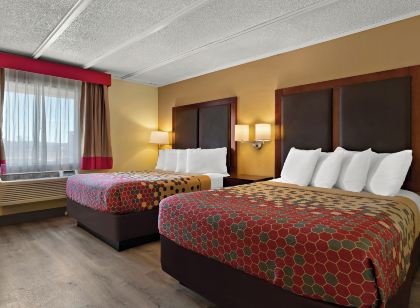 Kings House Motor Hotel