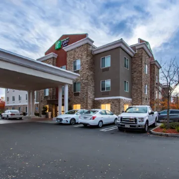 Holiday Inn Express & Suites ROSEVILLE - GALLERIA AREA by IHG