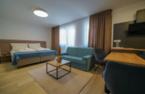 CHORS賈里拉精品公寓