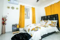 De Ace Court Hotels in Ga West