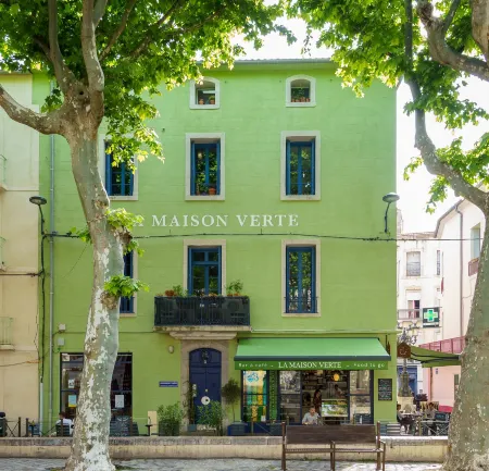 La Maison Verte Sete Отели в г. Сет