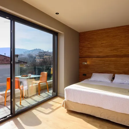 Essence Hotel