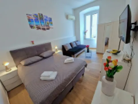 Lola's Place Hotel a Fiume