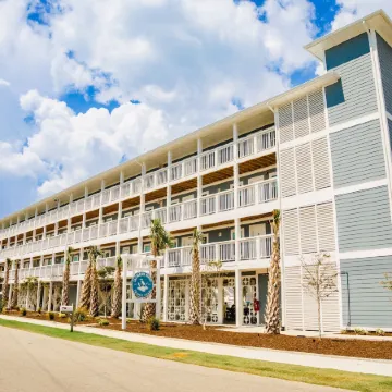 1001 King Ada Suite, 1st Floor Serenity