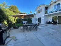 Pacific Beach Bayfront w/Captivating Views 5BR/5BA, Hot-Tub, Fire Table, BBQ, AC