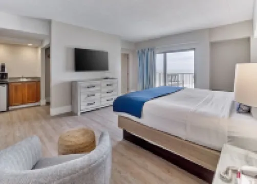 هينلوبين أوشنفرونت هوتل