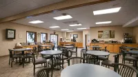 Best Western Center Pointe Inn - breakfast