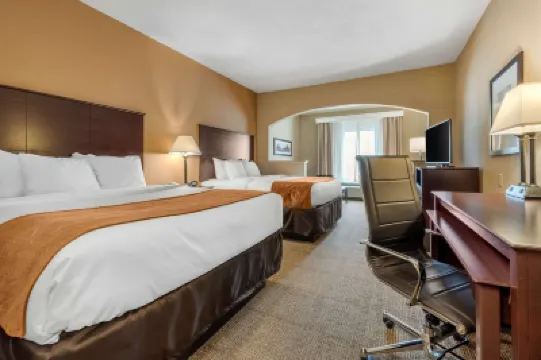 Comfort Suites Near Route 66 Hotels in Springfield