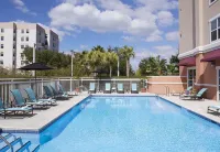 เรสซิเดนซ์อินน์ บายแมริออท ดาวน์ทาวน์เคลียร์วอเตอร์