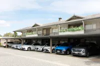 เดอะสเตอร์ลิงโมเทล - ที่มีที่จอดรถ
