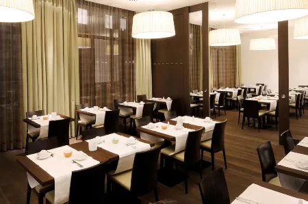 Hotel Thalmair Отели рядом с достопримечательностью «epay»