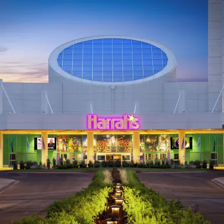 Harrah's Council Bluffs  – A Caesars Rewards Destination
