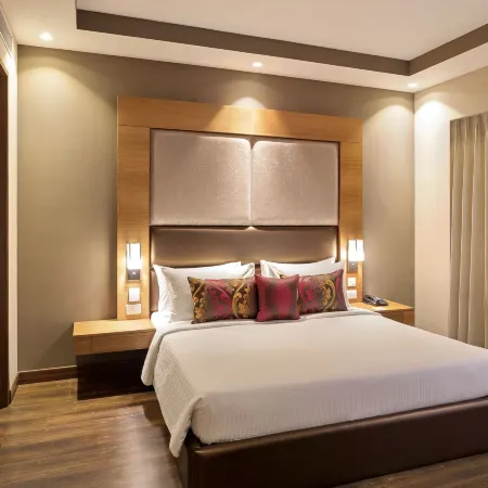 Lemon Tree Hotel, Sector 68, Sohna Road, Gurugram