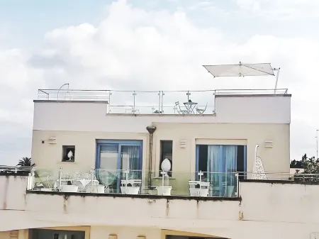 Le Terrazze Отели в г. Отранто