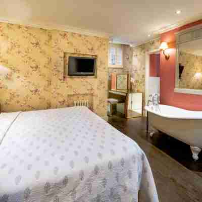 Fielding Hotel Rooms