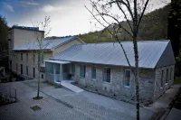 Albergue A Fábrica da Luz - Hostel - Hostels