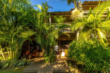 Morada da Praia do Rosa Pousada