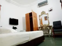 Hotel Residence Jeanne d'Arc Hotels in Godomey