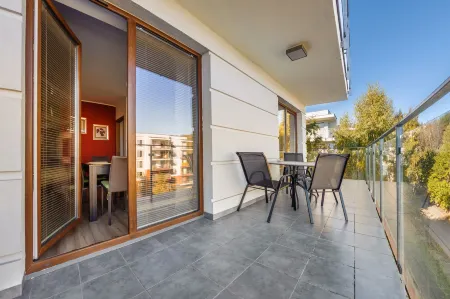 Polanki z sauną, Sun & Snow Отели рядом с достопримечательностью «Kolobrzeg Sea Port»