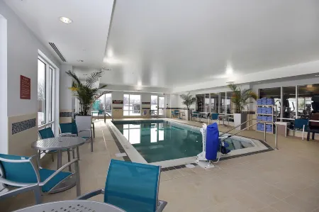 TownePlace Suites Grove City Mercer/Outlets Отели в г. Мерсер