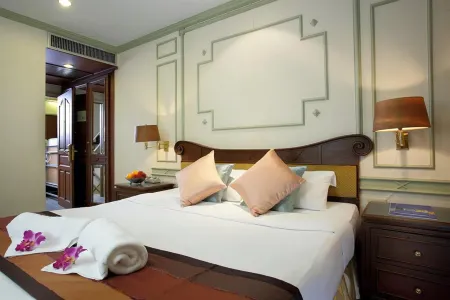 Majestic Suites Hotel