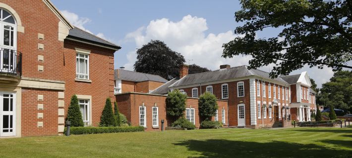 Manor Hotel Solihull, BW Signature Collection Hotels in Solihull District