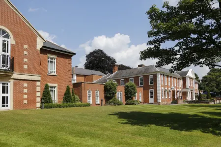 Best Western Plus Birmingham NEC Meriden Manor Hotel Отели в г. Балолл Коммон