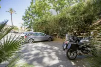 Hotel Mediterraneo - parking