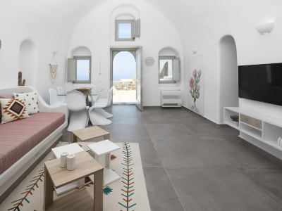 Mellow Luxury Cave