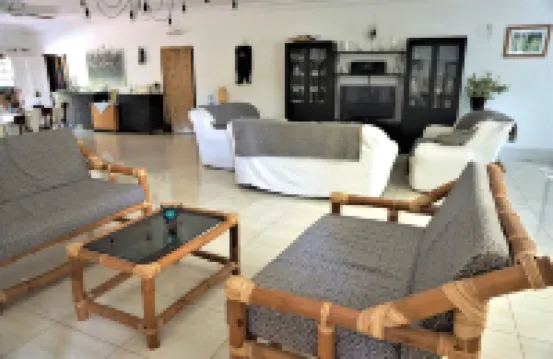 B & B Villa Calliandra