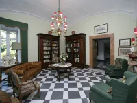 聖詹納瑞埃羅別墅民宿 波蒂奇酒店