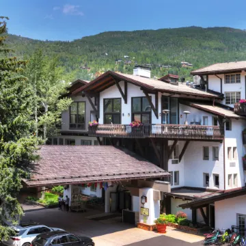 Lodge at Vail, A RockResort
