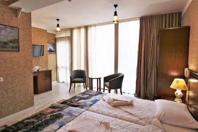 自由劇場飯店 格魯吉亞之母雕像附近的飯店